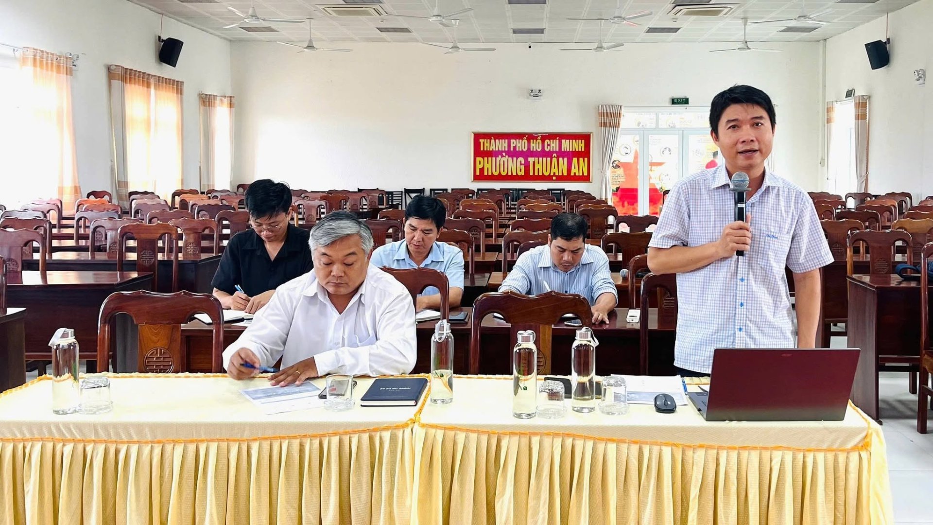 PHƯỜNG THUẬN AN PHỐI HỢP VNPT THUẬN AN KHẢO SÁT TRIỂN KHAI WIFI CÔNG CỘNG VÀ GIẢI PHÁP CHUYỂN ĐỔI SỐ