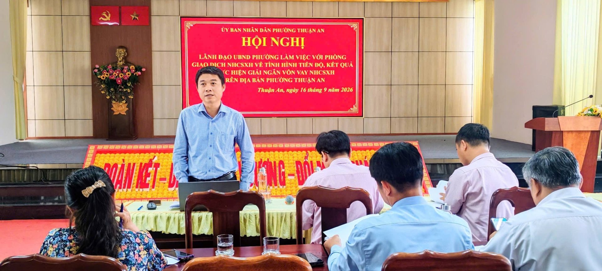 UBND PHƯỜNG LÀM VIỆC VỚI PHÒNG GIAO DỊCH NGÂN HÀNG CHÍNH SÁCH THUẬN AN