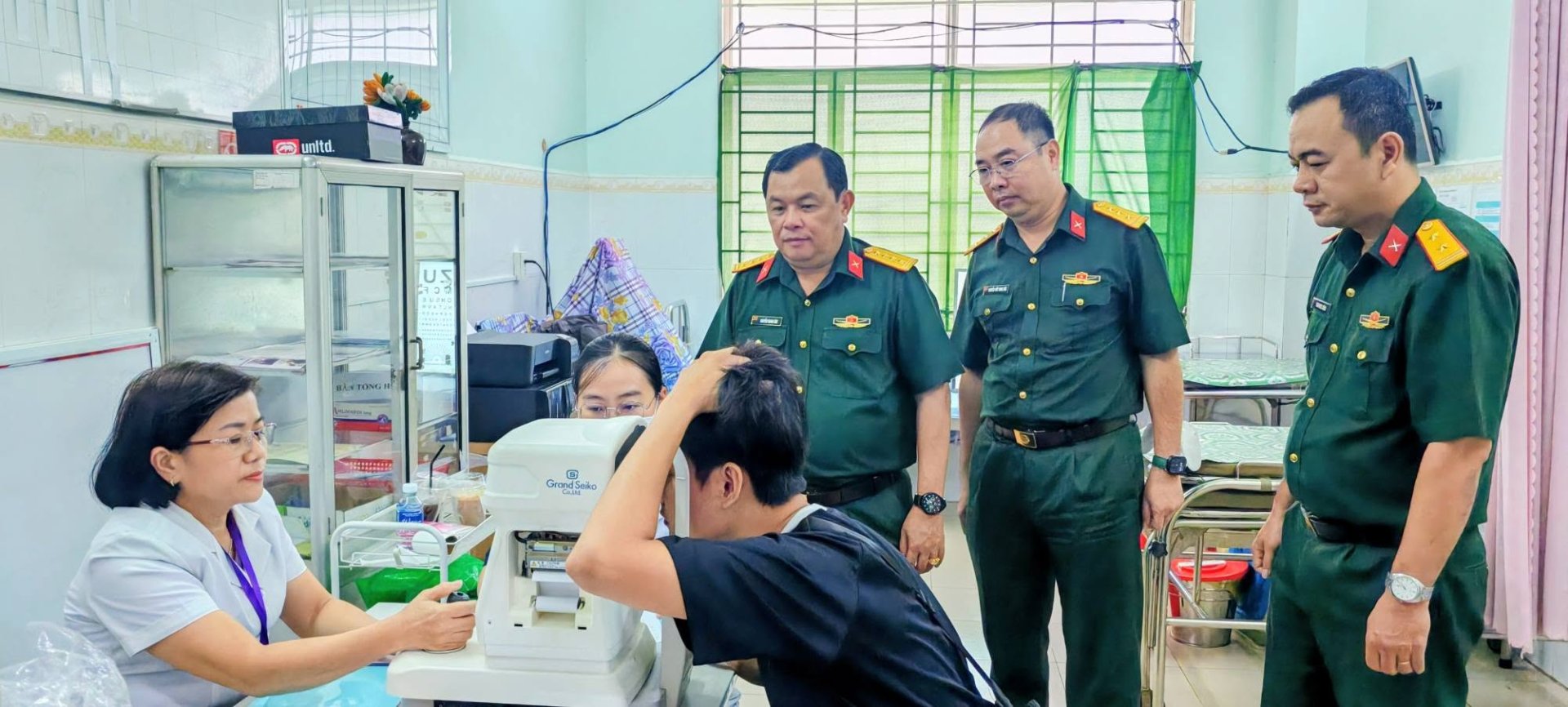ĐOÀN KIỂM TRA BỘ TƯ LỆNH THÀNH PHỐ HỒ CHÍ MINH KIỂM TRA CÔNG TÁC SƠ TUYỂN SỨC KHỎE NGHĨA VỤ QUÂN SỰ NĂM 2027 TẠI PHƯỜNG THUẬN AN