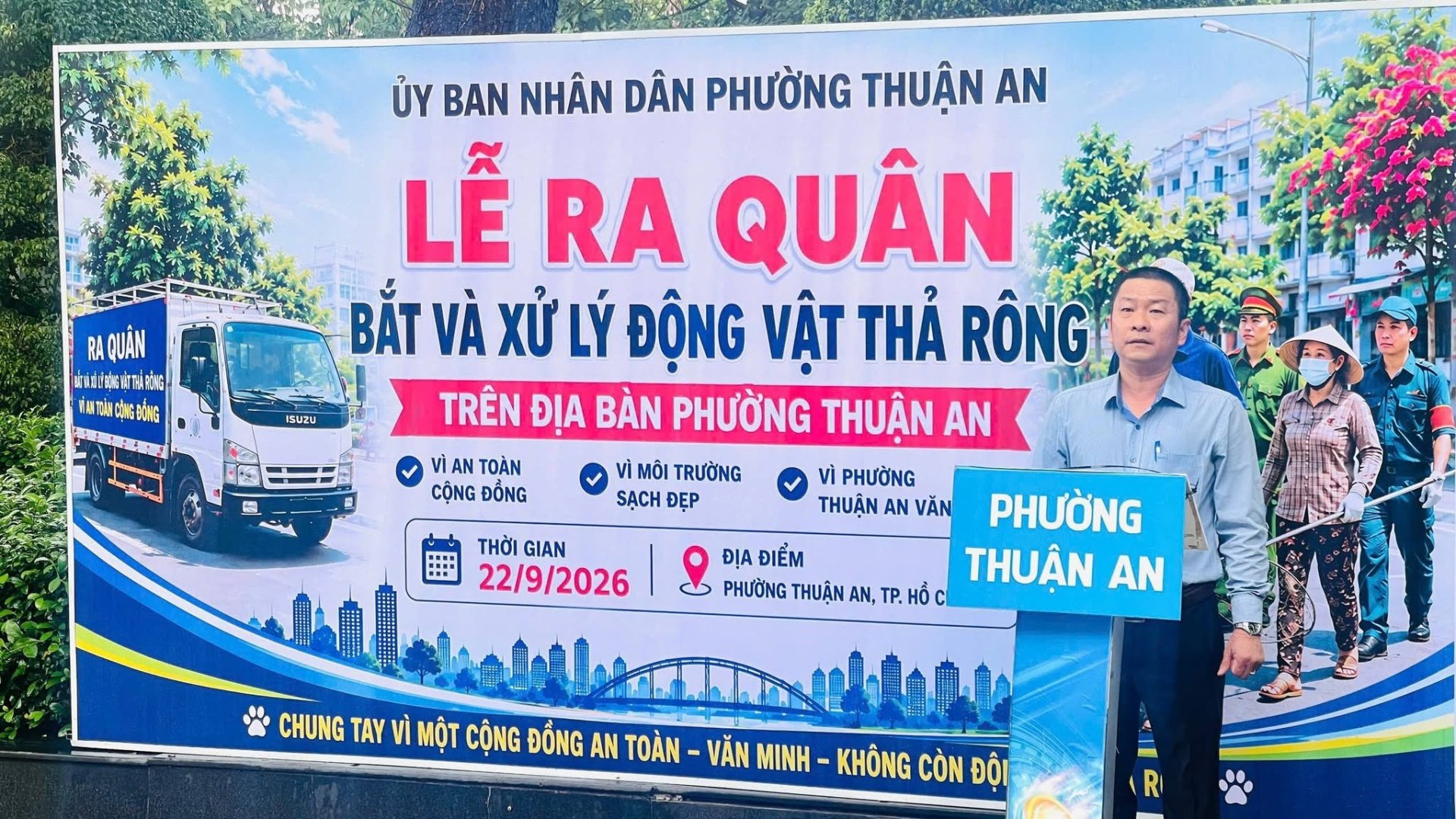 RA QUÂN QUẢN LÝ CHÓ, MÈO; XỬ LÝ CHÓ THẢ RÔNG TRÊN ĐỊA BÀN PHƯỜNG