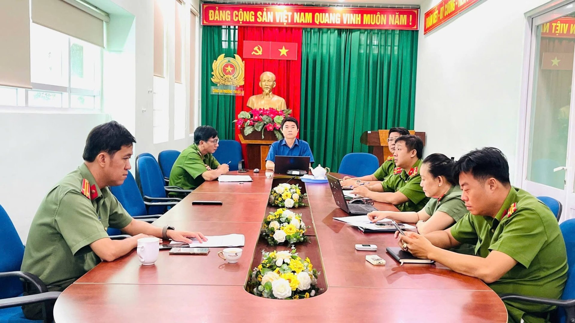 THAM DỰ HỘI NGHỊ TRỰC TUYẾN TẬP HUẤN THỰC HIỆN “CHIẾN DỊCH ĐÀO TẠO KỸ NĂNG LÁI XE MÔ TÔ, XE GẮN MÁY AN TOÀN”