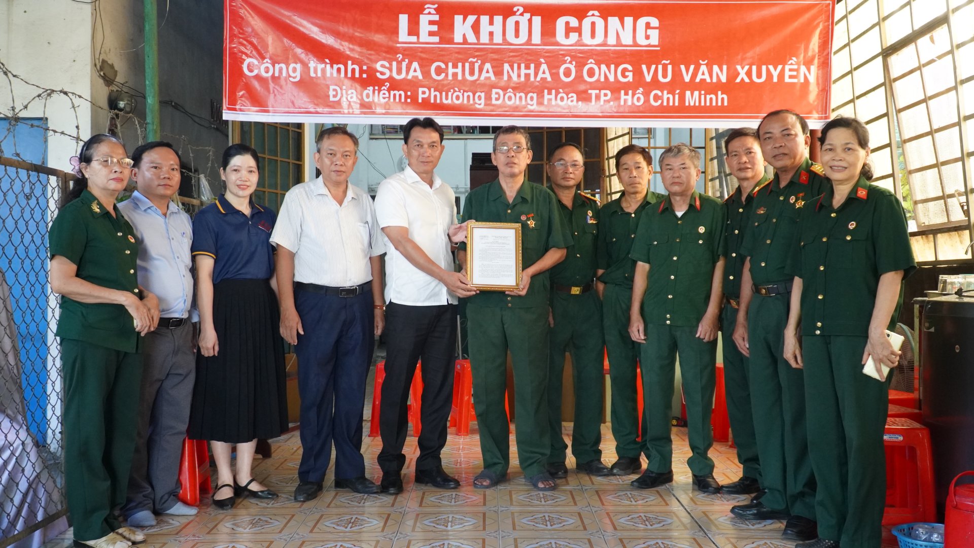 🏠 ĐÔNG HÒA ĐỘNG THỔ SỬA CHỮA 02 CĂN NHÀ CHO NGƯỜI CÓ CÔNG