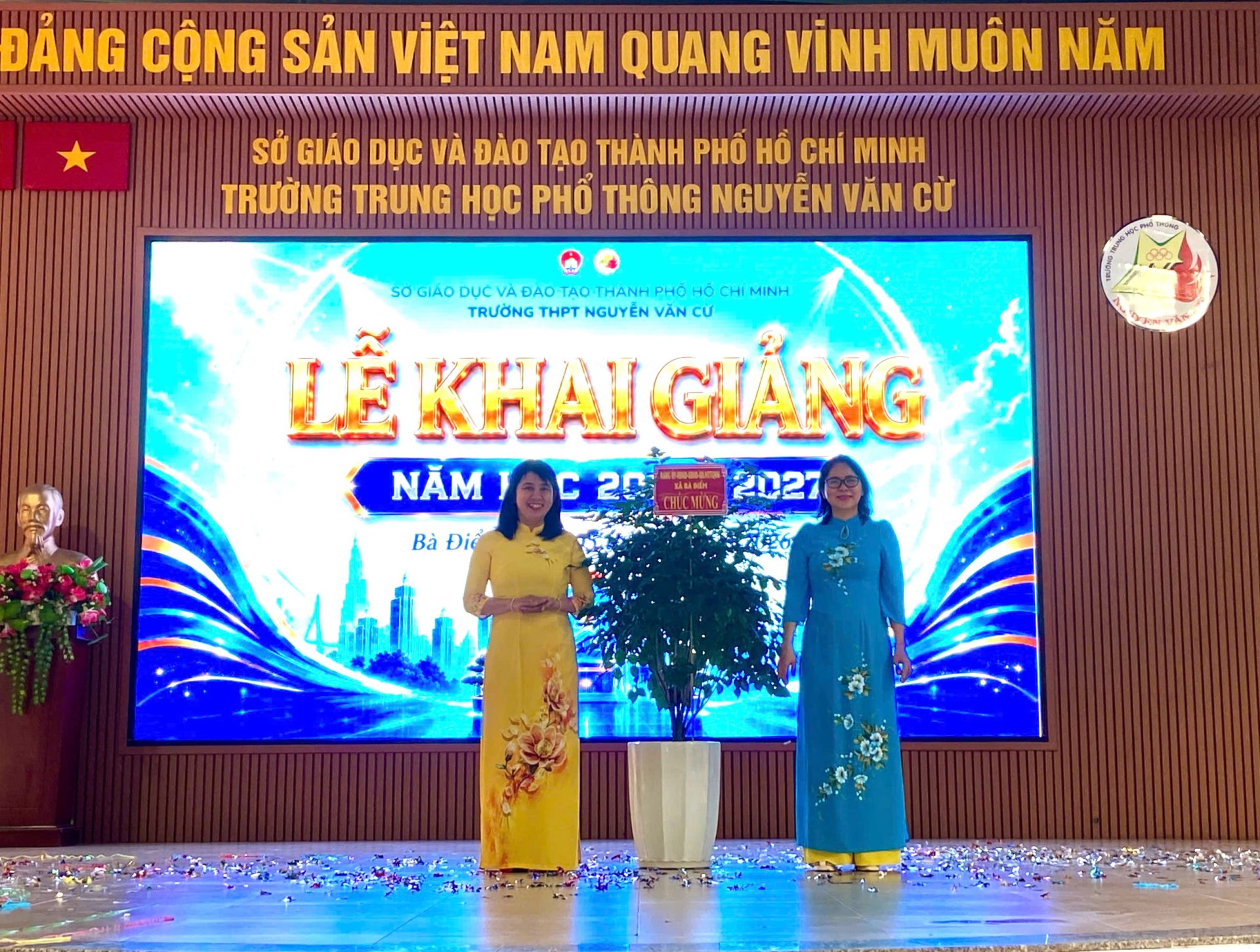 TRƯỜNG THPT NGUYỄN VĂN CỪ TỔ CHỨC LỄ KHAI GIẢNG NĂM HỌC 2026 - 2027