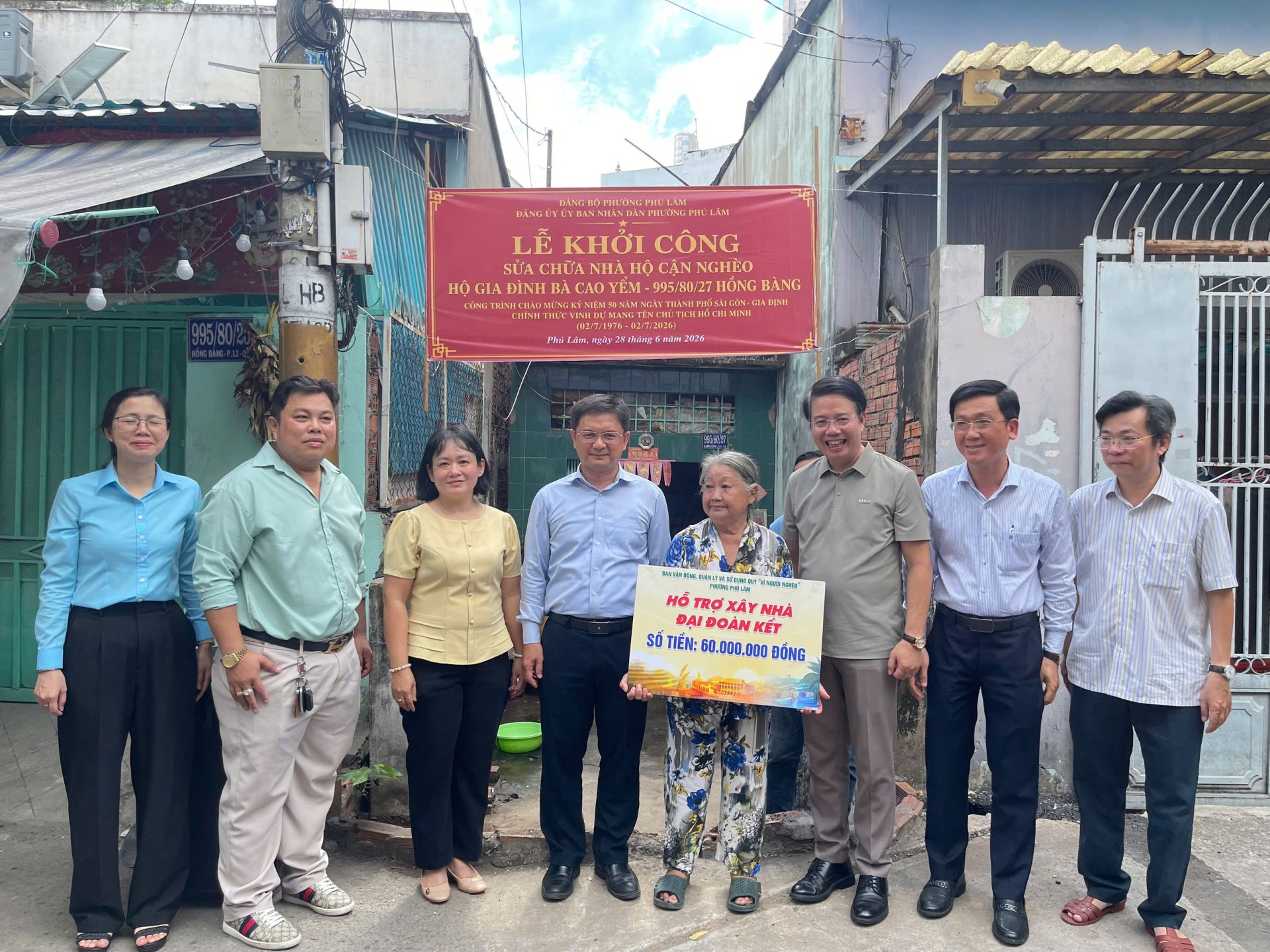 SÔI NỔI RA QUÂN LAN TỎA HÀNH ĐỘNG XANH, CHUNG TAY CHĂM LO VÌ CỘNG ĐỒNG